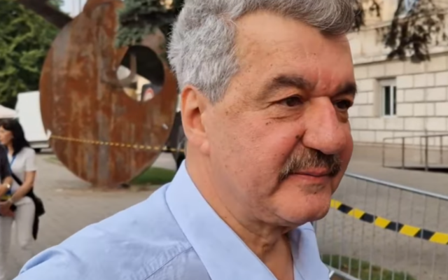 Батков: Чакам Сираков на „Могилката“!