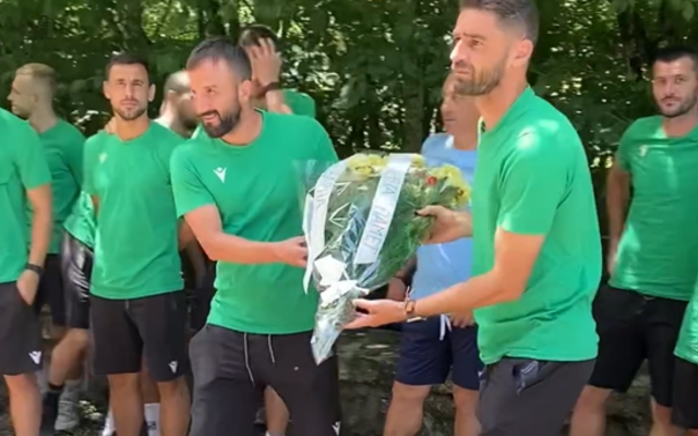 Играчите на Черно море се преклониха пред паметта на Георги Бенковски