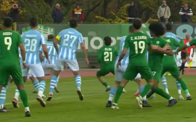 Клаудиу Кешеру донесе победата на Черно море с 1:0 над Берое