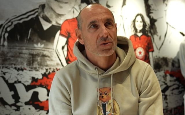 Мартин Петров посети фен магазина на ЦСКА и отправи силно послание към „червената“ общност