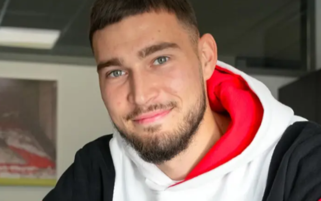 Ранна смяна за Чернев при ценен успех на Кайзерслаутерн