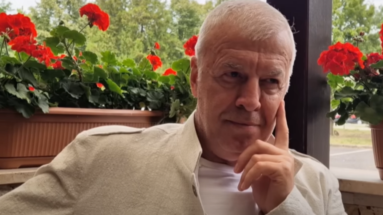 Наско Сираков води преговори за нов собственик на Левски