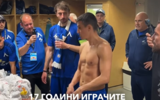 Костадинов след дербито: Левски отново е на нивото на феновете