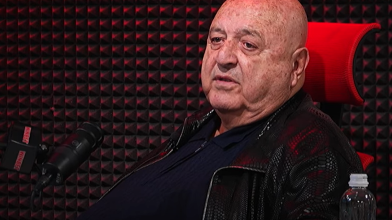 Венци Стефанов потвърди преговорите с Цървена звезда за Кристиян Балов